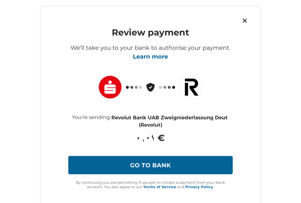 فتح حساب بنكي مغلق وتأمين صحي أونلاين مع باقة Fintiba Plus للحصول على مستندات الفيزا الألمانية صورة توضح الانتقال من تطبيق Revolut إلى موقع بنك Sparkasse من أجل تسجيل الدخول والتحقق من الهوية